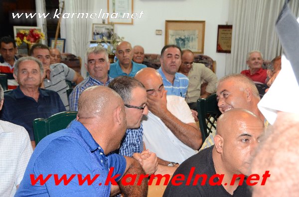 عائلة وهبه تعلن دعمها لكرمل نصر الدين